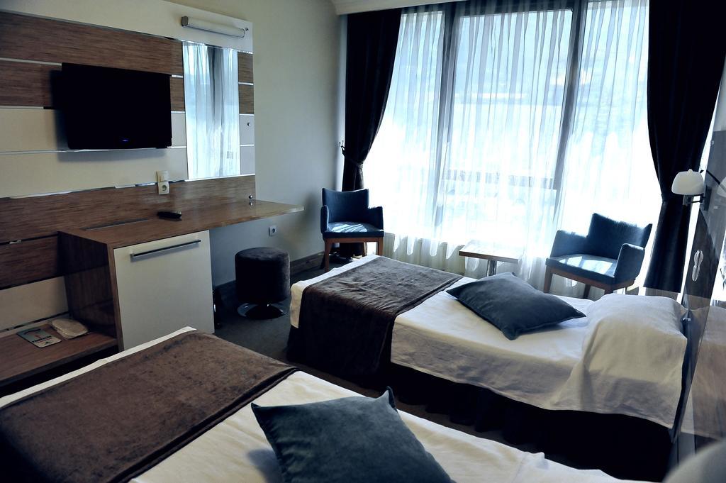 Yesil Yildirim Hotel Бурса Стая снимка